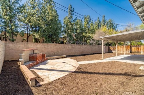 3692 Artesian St, Riverside CA  92503-4125 exterior