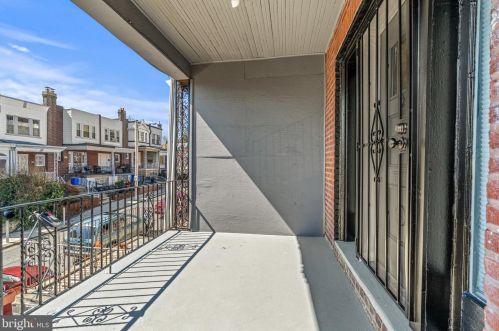 1835 Albanus St, Philadelphia, PA 19141-1004