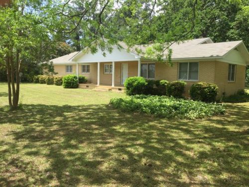 1766 Farrer Rd, Moxley, GA 30477-3913