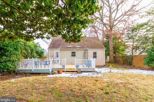 10610 Dunmoor Dr, Silver Spring, MD 20901-1518