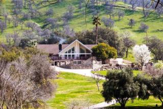 18745 Tollhouse Rd, Clovis, CA 93619-9757