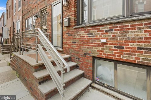1218 Daly St, Philadelphia PA  19148-2906 exterior