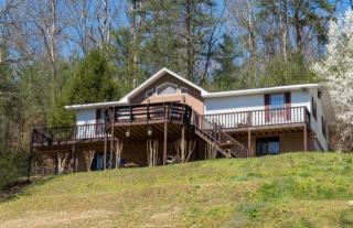 7417 Moses Rd, Hixson TN  37343-2136 exterior
