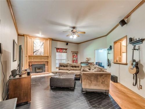 10161 Sand Plum Dr, Edmond, OK 73025-1139