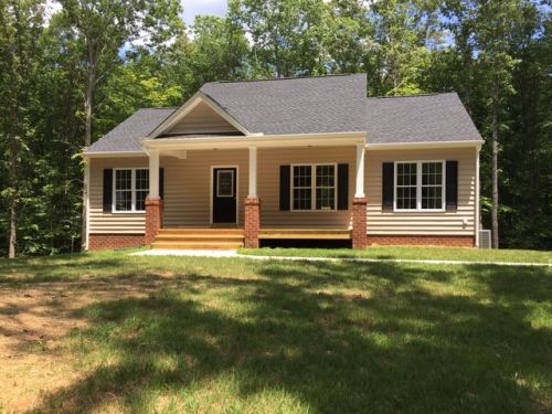 205 Freestyle Ln, Mineral, VA 23117-2409
