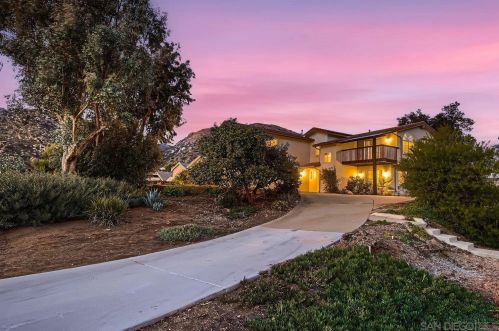 15671 Cathedral Way, Ramona, CA 92065-4841
