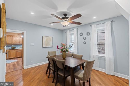 208 Pkwy Ave, Trenton NJ 08618-2749 exterior