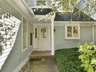 20 Bark Mill Ter, Montville Township, NJ 07045-9458