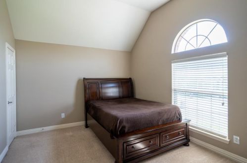 12232 Fairway Meadows Dr, Fort Worth TX  76179-6643 exterior