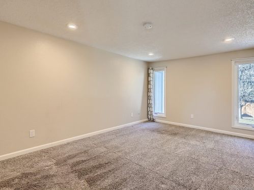 3014 Macon Cir, Aurora CO 80014-3092 exterior