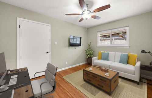 2608 Dunbarton Dr, Austin TX  78723-2233 exterior