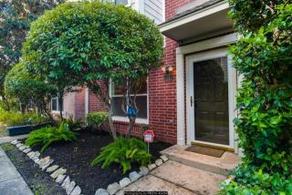 2913 Crawford St, Houston TX  77004-2744 exterior