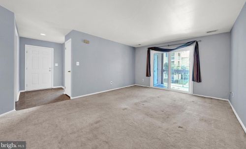 383 Silvia St, Trenton NJ 08628-3238 exterior