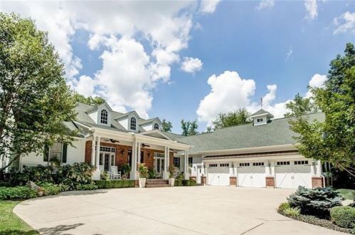 7923 Country Brook Ct, Springboro, OH 45066-8469