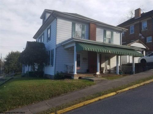 46 Euclid Ave, Morgantown, WV 26501-6524