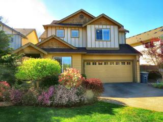 3430 Daybreak Ave, Tacoma, WA 98424-3897