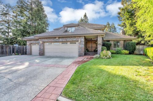 5089 Oak Mello Ct, Elk Grove, CA 95758-9519
