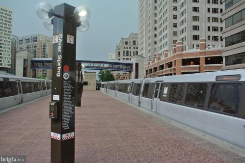 930 Wayne Ave, Silver Spring MD  20910-4429 exterior