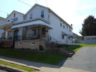 149 Noble St, West Nanticoke, PA 18634-2712