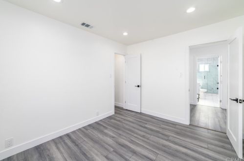 9357 Bellegrave Ave, Riverside CA  92509-2738 exterior