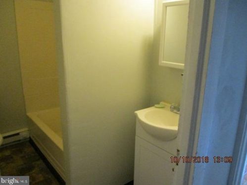 135 Juniata St, Lancaster PA  17602-4323 exterior