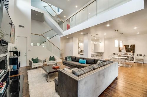 2616 Torrey Pne Dr, Fort Worth TX  76180-0833 exterior