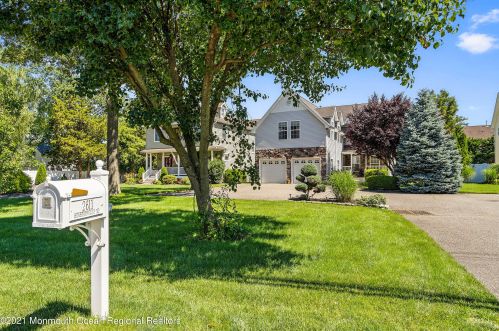 2611 Herbertsville Rd, Point Pleasant Beach, NJ 08742-2867