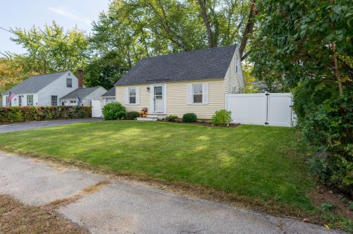 41 Buffumsville Rd, Somersworth, NH 03878-3009