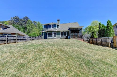 116 Newcastle Walk, Holly Springs GA  30188-6087 exterior
