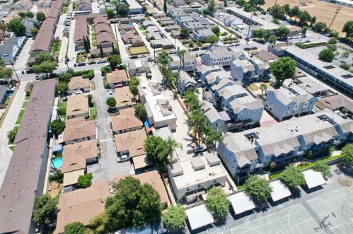 7245 Richfield St, Paramount, CA 90723-5726