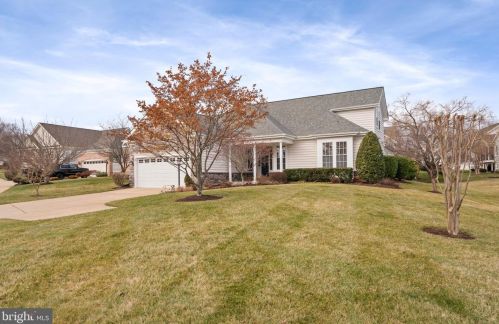 14077 Breeders Cup Dr, Gainesville, VA 20155-3142