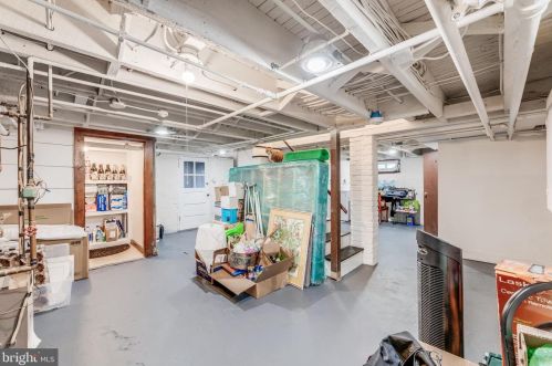 2009 Grace Church Rd, Silver Spring MD 20910-2116 exterior