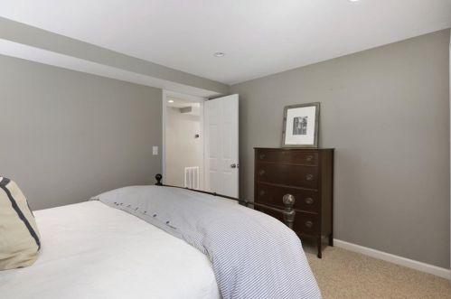 284 Elden Dr, Atlanta GA  30342-2030 exterior