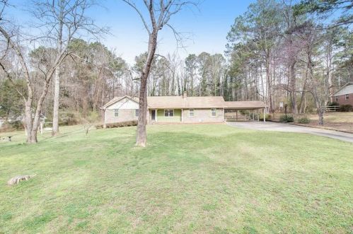 89 Fair Oaks Dr, Conyers, GA 30094-3261
