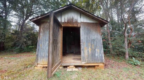 5858 Pinetree Ln, Rex GA 30273-1319 exterior