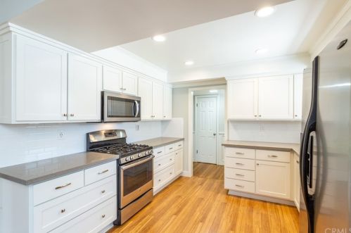 1531 Cerritos Ave, Anaheim, CA 92802-2125