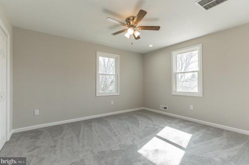 319 Marne Ave, Tavistock NJ 08033-1444 exterior