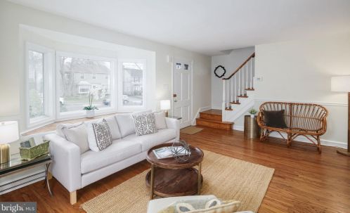 762 Mount Vernon Ave, Tavistock NJ  08033-2817 exterior