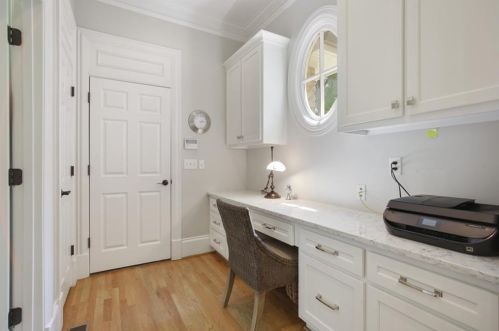 110 High Point Walk, Atlanta GA  30342-2480 exterior