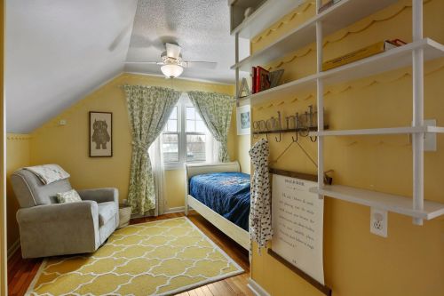 1268 Hoyt Ave, Saint Paul MN  55106-1213 exterior