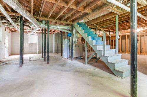 3645 Hershel Pl, Atlanta GA  30349-1324 exterior