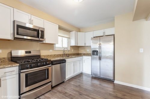 253 Douglass Way, Lemont, IL 60440-2087