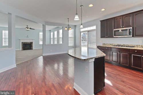 43269 Heavenly Cir, Leesburg, VA 20176-5037