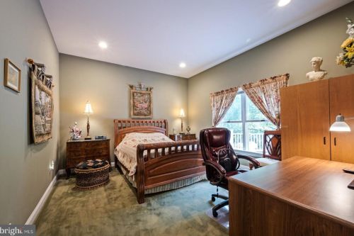 468 State Rd, Princeton NJ  08540-1412 exterior