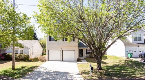 5725 Wellborn Creek Dr, Lithonia, GA 30058-3567