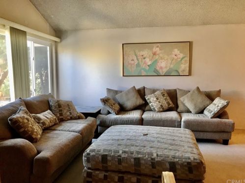 2220 Nyon Ave, Anaheim, CA 92806-4634
