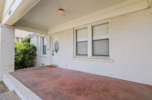 2615 University Dr, Fort Worth TX  76109-1149 exterior
