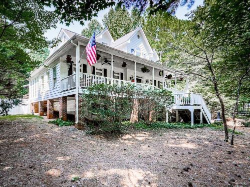 241 Falcon Pointe Ct, Holly Springs, GA 30114-7709