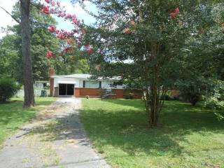 7644 Dewayne Rd, Chattanooga, TN 37416-3520