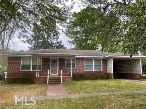 166 Broad St, Warm Springs, GA 31830-2263